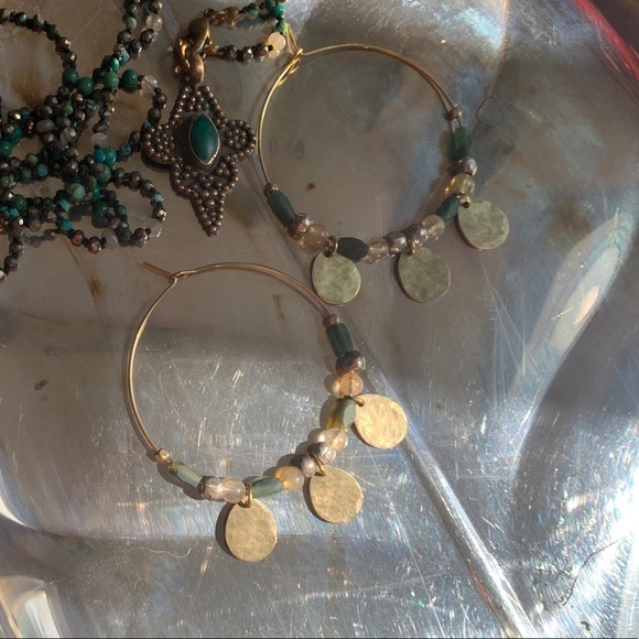 Handmade crystal and jade hoop earrings - Picture 7 of 7